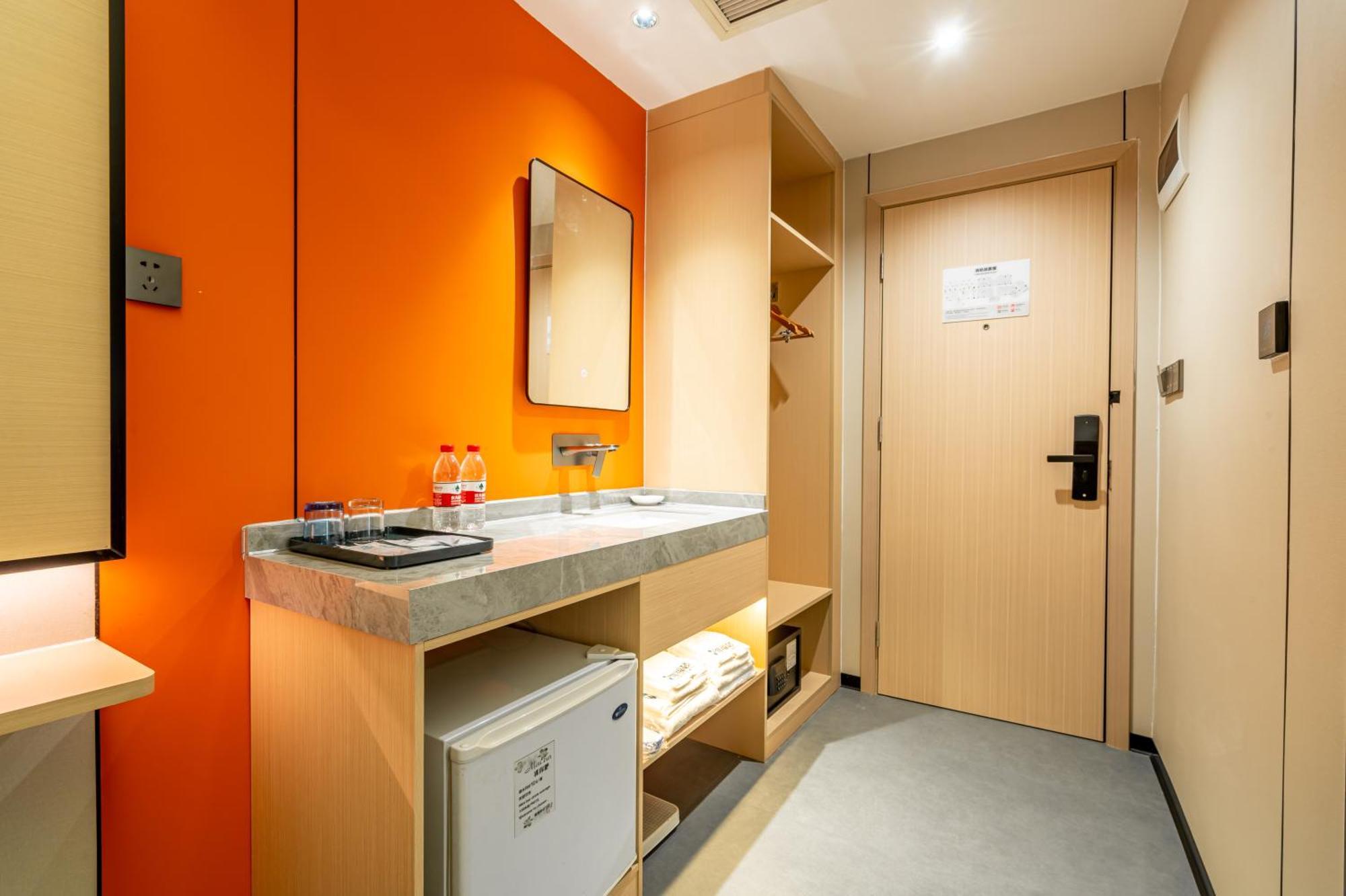 Waifiden Hotel -Former Tokai Hotel - Xiaobei Metro Station - During The Canton Fair, There Will Be Shuttle Buses For Transportation Back And Forth Ngoại thất bức ảnh