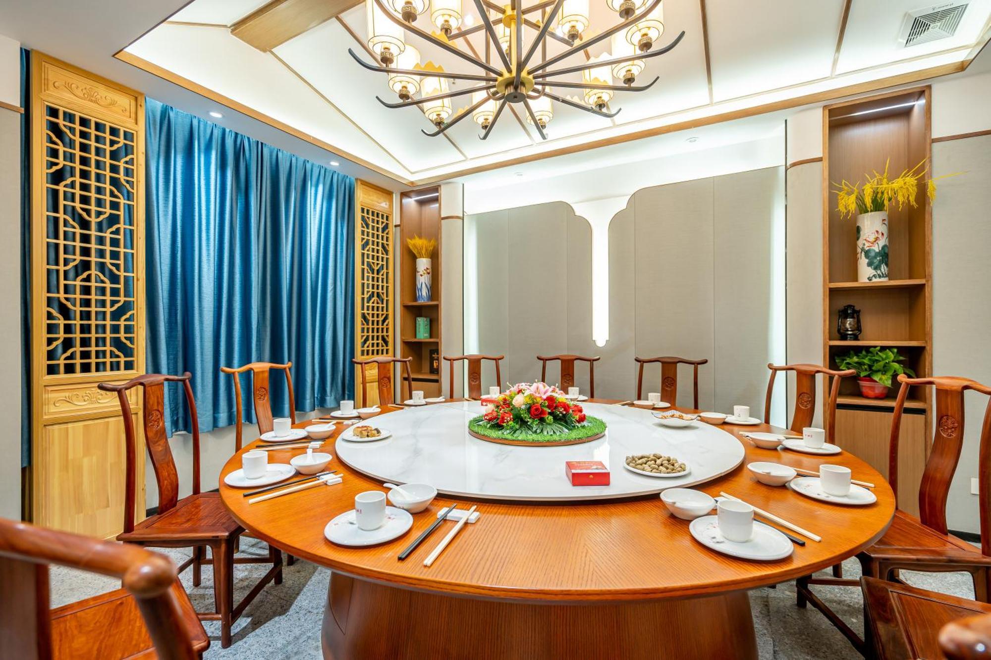 Waifiden Hotel -Former Tokai Hotel - Xiaobei Metro Station - During The Canton Fair, There Will Be Shuttle Buses For Transportation Back And Forth Ngoại thất bức ảnh