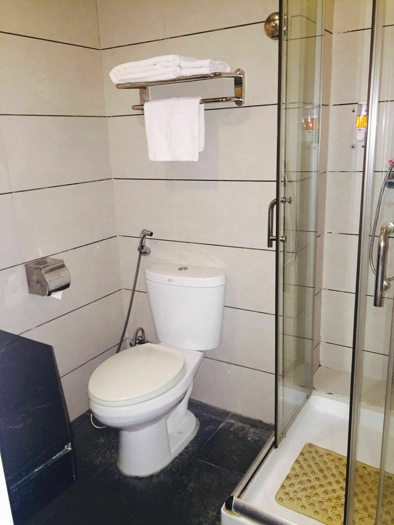Waifiden Hotel -Former Tokai Hotel - Xiaobei Metro Station - During The Canton Fair, There Will Be Shuttle Buses For Transportation Back And Forth Ngoại thất bức ảnh