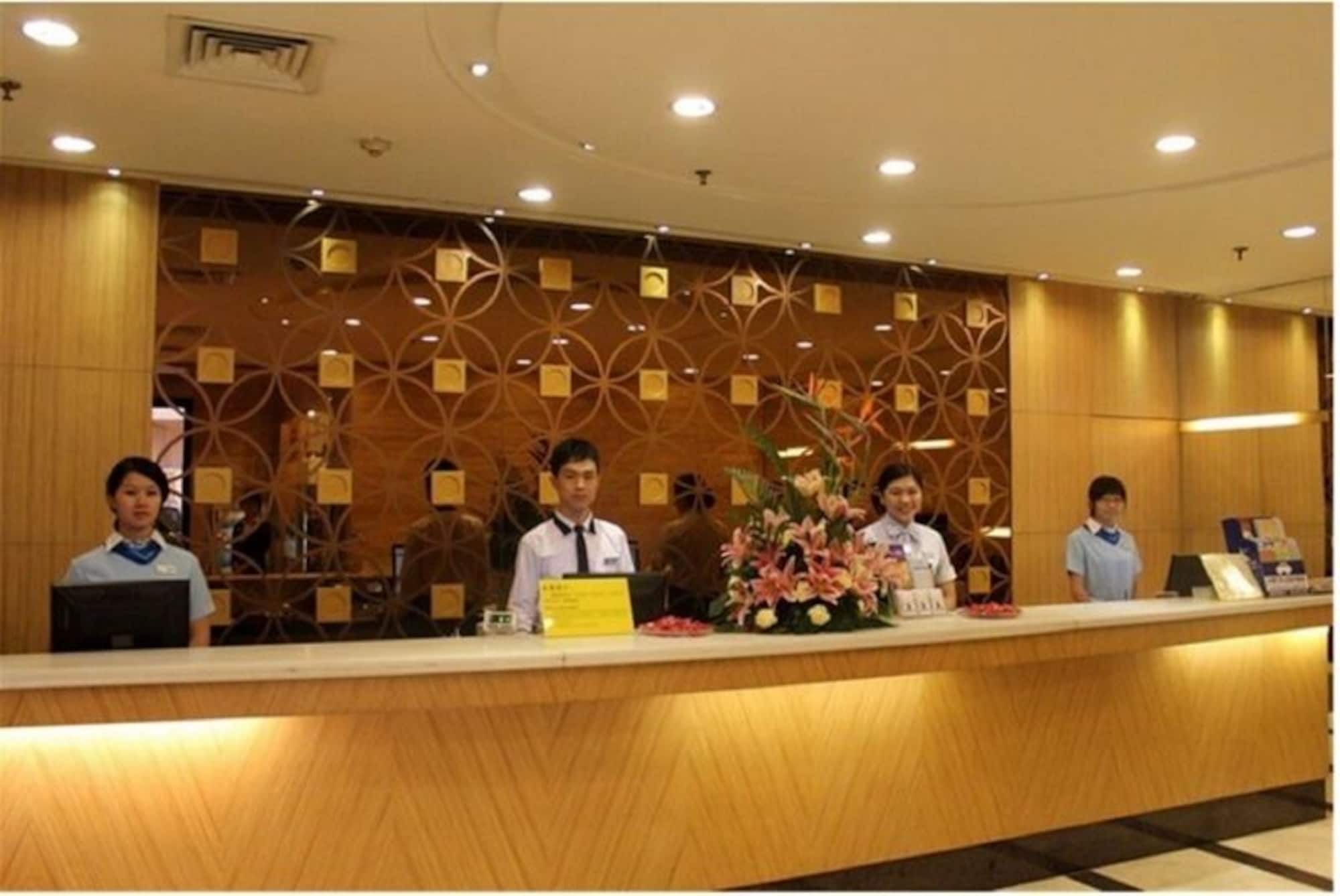 Waifiden Hotel -Former Tokai Hotel - Xiaobei Metro Station - During The Canton Fair, There Will Be Shuttle Buses For Transportation Back And Forth Ngoại thất bức ảnh